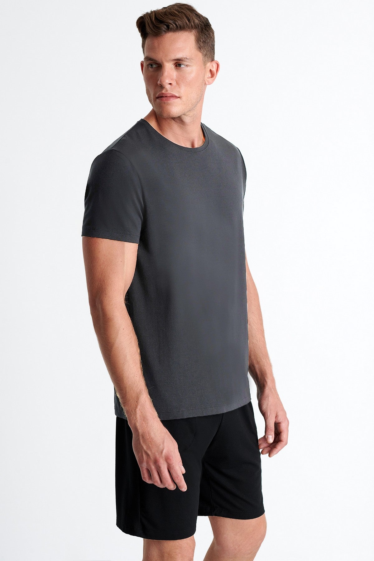 Shan Relaxation ROUND NECK T-SHIRT