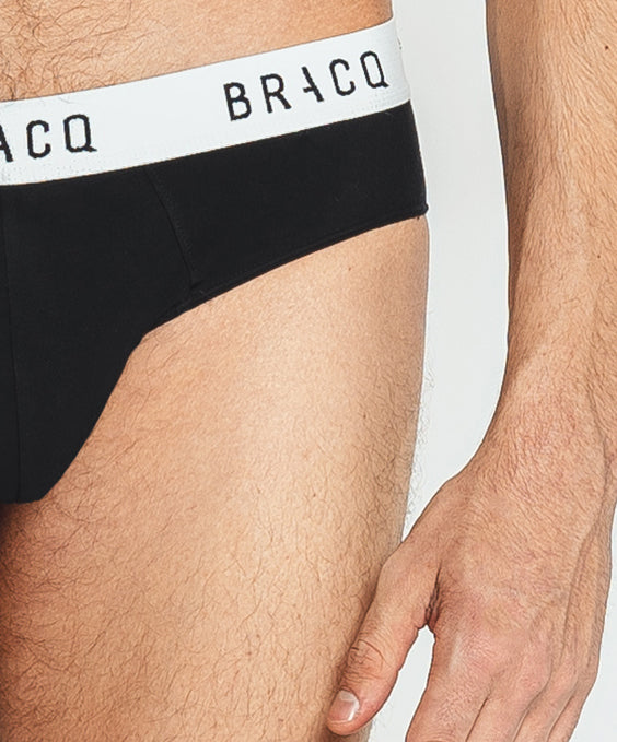 Louisa Bracq Basic Range Slip